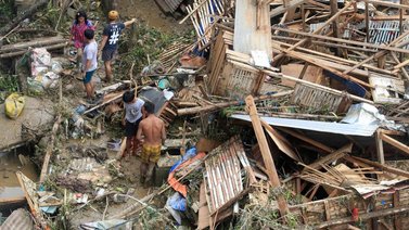 Ascienden a 375 los muertos por el tifón Rai en Filipinas
