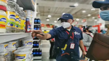 Sundde "le lee la cartilla" a locales por el dólar paralelo Sundde "le lee la cartilla" a locales por el dólar paralelo