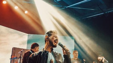 Cesared presenta su nuevo sencillo “De nuevo vine”