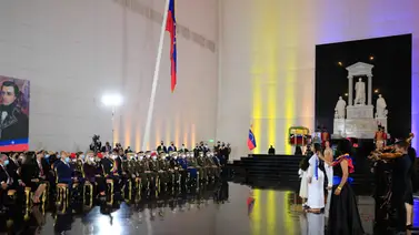 Trasladan restos simbólicos del General Manuel Piar al Panteón Nacional Trasladan restos simbólicos del General Manuel Piar al Panteón Nacional