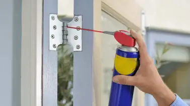 Maneras de engrasar las bisagras de las puertas Maneras de engrasar las bisagras de las puertas