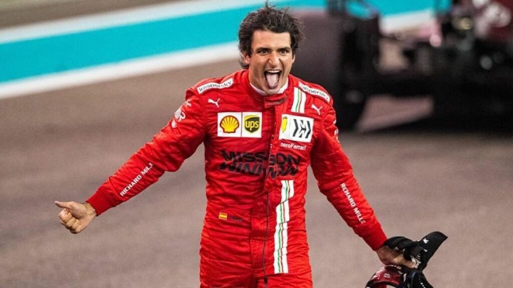 Carlos Sainz Jr extendió su contrato con Ferrari Carlos Sainz Jr extendió su contrato con Ferrari