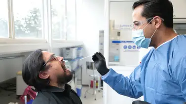 Sector turismo pide "bajarle dos" a controles anti-covid Sector turismo pide "bajarle dos" a controles anti-covid