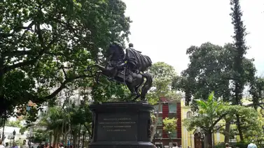 Celebran sesión especial para promulgar nuevos símbolos de Caracas Celebran sesión especial para promulgar nuevos símbolos de Caracas