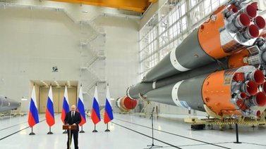 Agencia Espacial Europea suspende cooperación lunar con Rusia