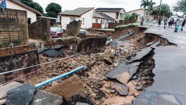 Al menos 253 muertos tras inundaciones en Sudáfrica