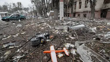 Mueren tres mujeres y dos niños en un vehículo bombardeado en Ucrania Mueren tres mujeres y dos niños en un vehículo bombardeado en Ucrania
