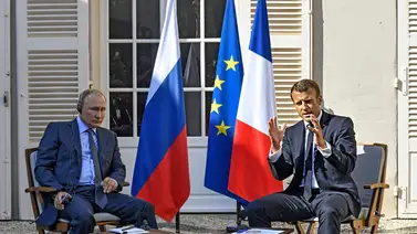 Seis miembros diplomáticos rusos fueron declarados personas no gratas en Francia Seis miembros diplomáticos rusos fueron declarados personas no gratas en Francia