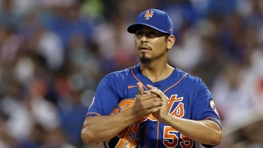 Carlos Carrasco destacó en primera salida del año