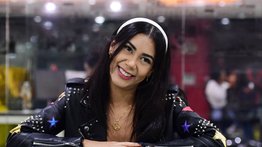 ¡Renovada!: Annybell prepara "Cosmos", su primer disco