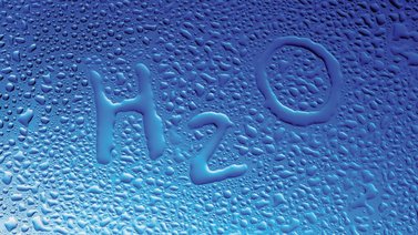¿Cuánta agua debemos beber a diario para tener un organismo sano?