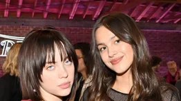"Billie Eilish y Olivia Rodrigo podrían triunfar en los Grammy"