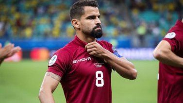 Tomás Rincón aún no juega su último partido: «No, y absolutamente no»