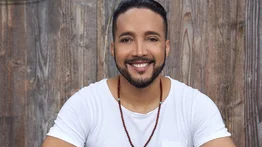 Douglas Bernal enseña a vivir conscientemente