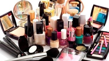 Consejos para que tus cosméticos duren más tiempo