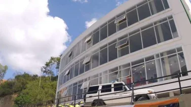 Detienen a dos personas por obligar a un niño a mendigar en El Hatillo