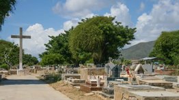 Encuentran a recién nacido en un cementerio de Porlamar
