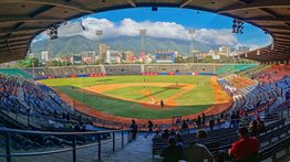 Senadores de Caracas jugarán en el Estadio Universitario