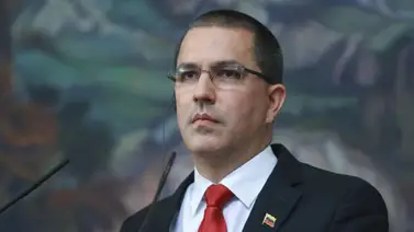 Ministro Arreaza: "Consejos Comunales deben adecuarse en Asamblea de Ciudadanos" Ministro Arreaza: "Consejos Comunales deben adecuarse en Asamblea de Ciudadanos"