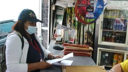 Sundde atiende denuncias en 2001 sobre cobro ilegal del dólar