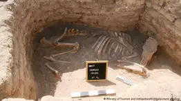 Esqueletos coloreados de la "ciudad más antigua del mundo"