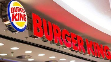 Empleada de Burger King le dispara a un cliente tras una discusión