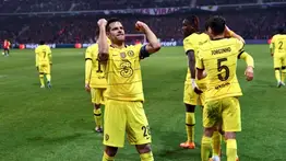 Azpilicueta compró los pasajes y puso al Chelsea en 4tos de Final