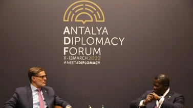 Gobierno afianza vínculos de cooperación con Surinam y Sierra Leona