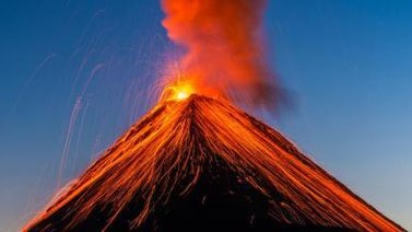 Volcán de fuego en Guatemala registró erupción estromboliana