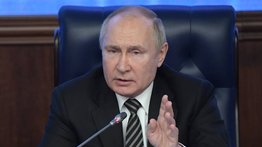 Algunos medios internacionales suspenden su labor informativa en Rusia