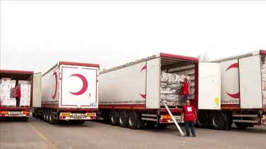 Ucrania recibe un convoy con ayuda humanitaria de ONG turca