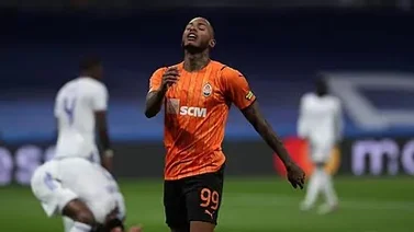 Suspendida indefinidamente la Liga de Fútbol de Ucrania