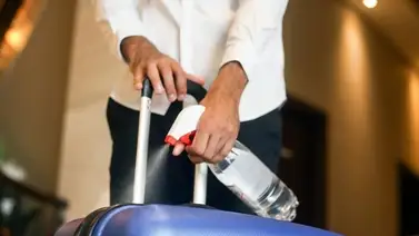 Cómo limpiar la maleta de viaje Cómo limpiar la maleta de viaje