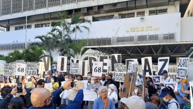 Sindicatos convocan a protestar en hospitales este martes