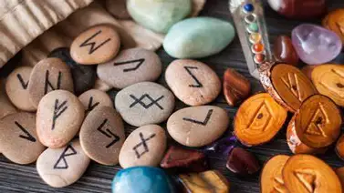 El mensaje de las Runas para el signo Piscis El mensaje de las Runas para el signo Piscis