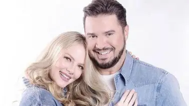 ¡Se casan! Adrián Delgado le dio el anillo a Alexandra Braun (+Fotos) ¡Se casan! Adrián Delgado le dio el anillo a Alexandra Braun (+Fotos)