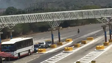 Reanudan operaciones de peaje en la vía hacia Oriente Reanudan operaciones de peaje en la vía hacia Oriente