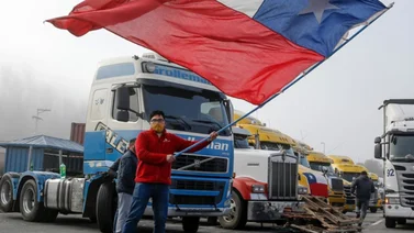 Camioneros chilenos anuncian el fin del bloqueo en Antofagasta