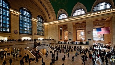 El flamenco toma por un momento icónica Grand Central Station