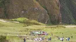 Al menos 20 personas mueren tras accidente de autobús en Perú