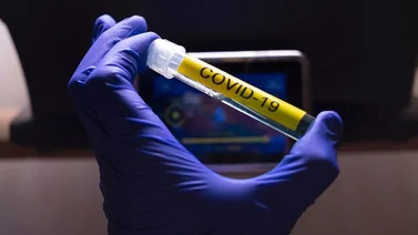OMS pide más fondos para acabar con la emergencia global del COVID-19 en 2022