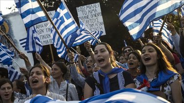 Grecia: Protestan contra nuevo campo de migrantes