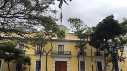 Gobierno cierra embajada venezolana en Guatemala