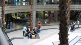 Centro Comercial El Recreo celebra el mes del amor