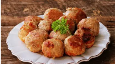 Nutritivas albóndigas de pollo al horno Nutritivas albóndigas de pollo al horno