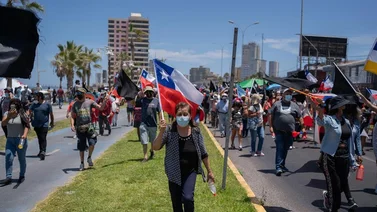 Miles se manifiestan contra inmigración irregular en Chile