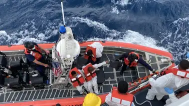 Guardia Costera detuvo a tres personas con 200 kilos de cocaína cerca de Islas Vírgenes Guardia Costera detuvo a tres personas con 200 kilos de cocaína cerca de Islas Vírgenes