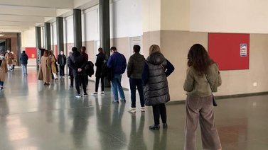 Alta participación en la jornada de voto anticipado en Portugal