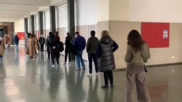 Alta participación en la jornada de voto anticipado en Portugal