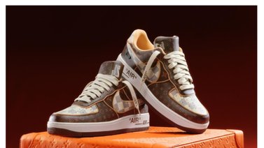 Exclusivas zapatillas de Nike diseñadas por Abloh de Vuitton serán subastadas